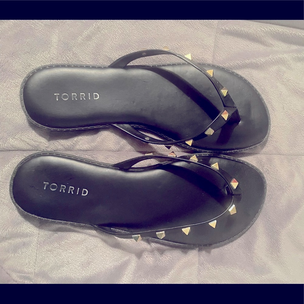 Torrid flip flops